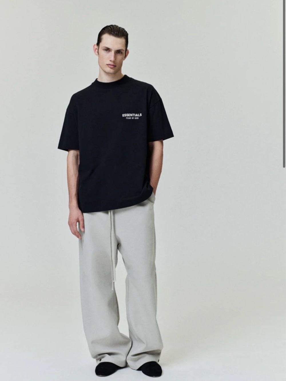 ESSENTIALS Black Tshirt